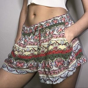 American Eagle flowy shorts